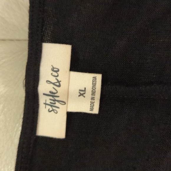 Women's Style & Company Black sweater in XL - Picture 3 of 6